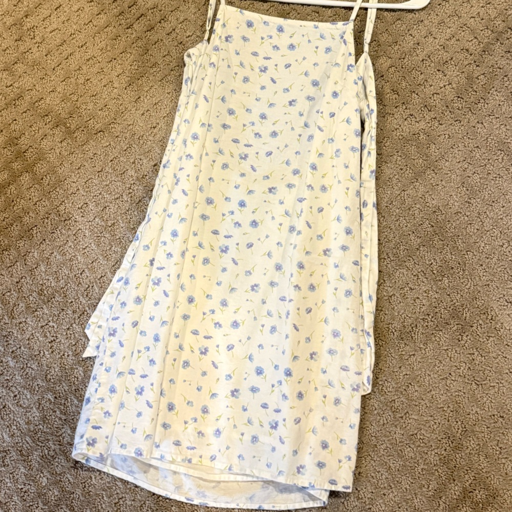American Eagle Outfitters Blue Floral Dress